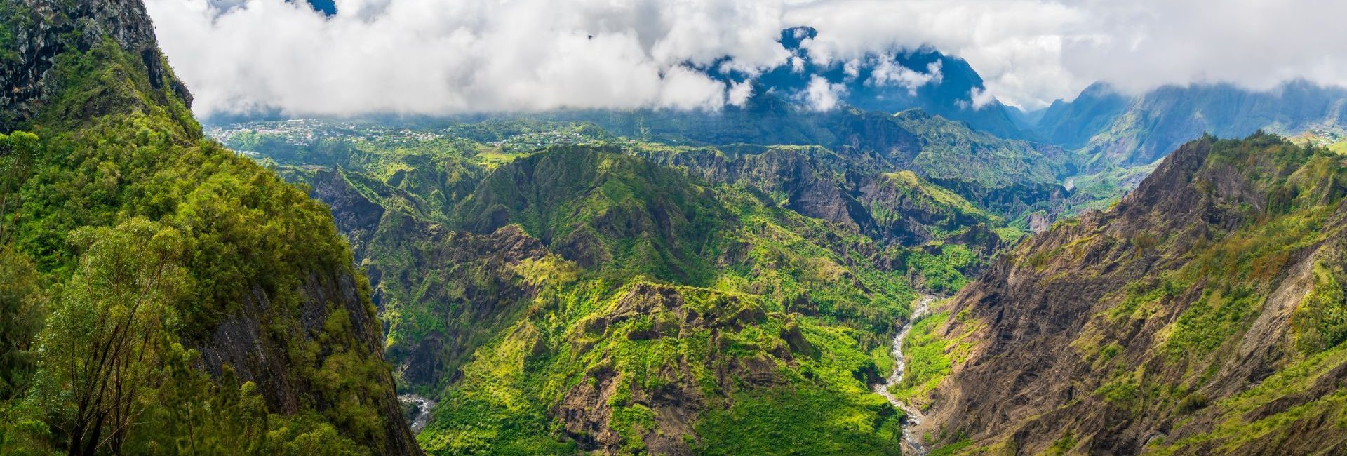 Grand Raid de La Réunion 2025 : Découvrez le Trail mythique